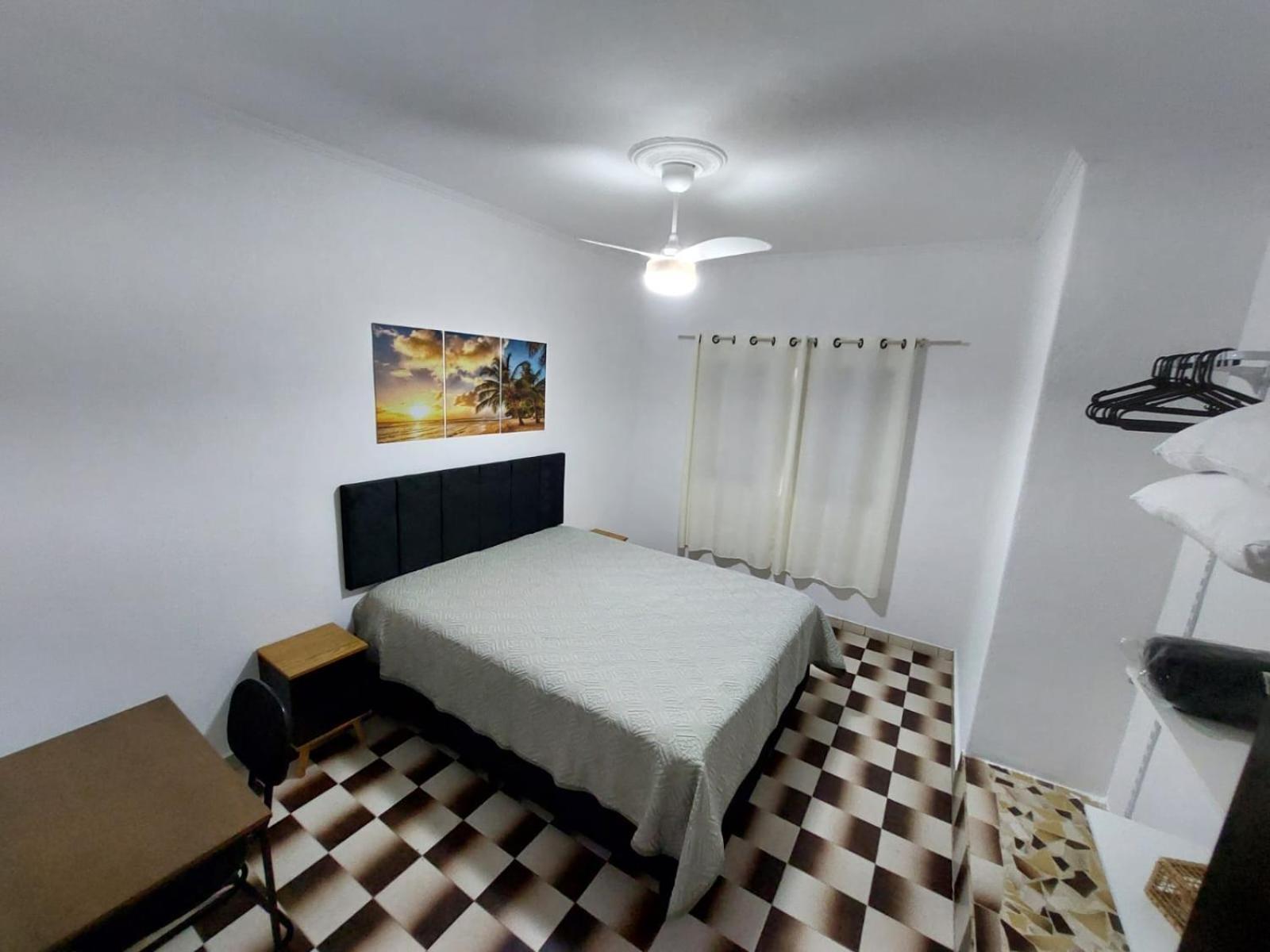 Apartamento No Centro Mongaguá Esterno foto